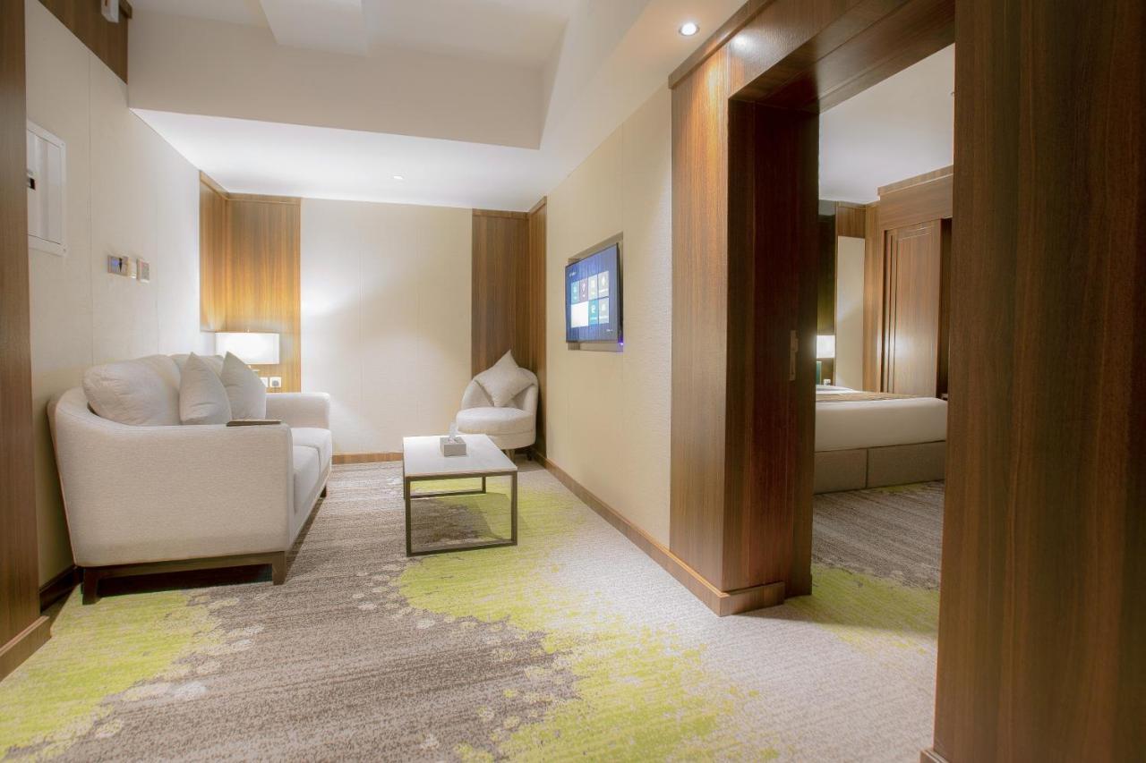 Azar Hotel Ahad Rafidah Luaran gambar