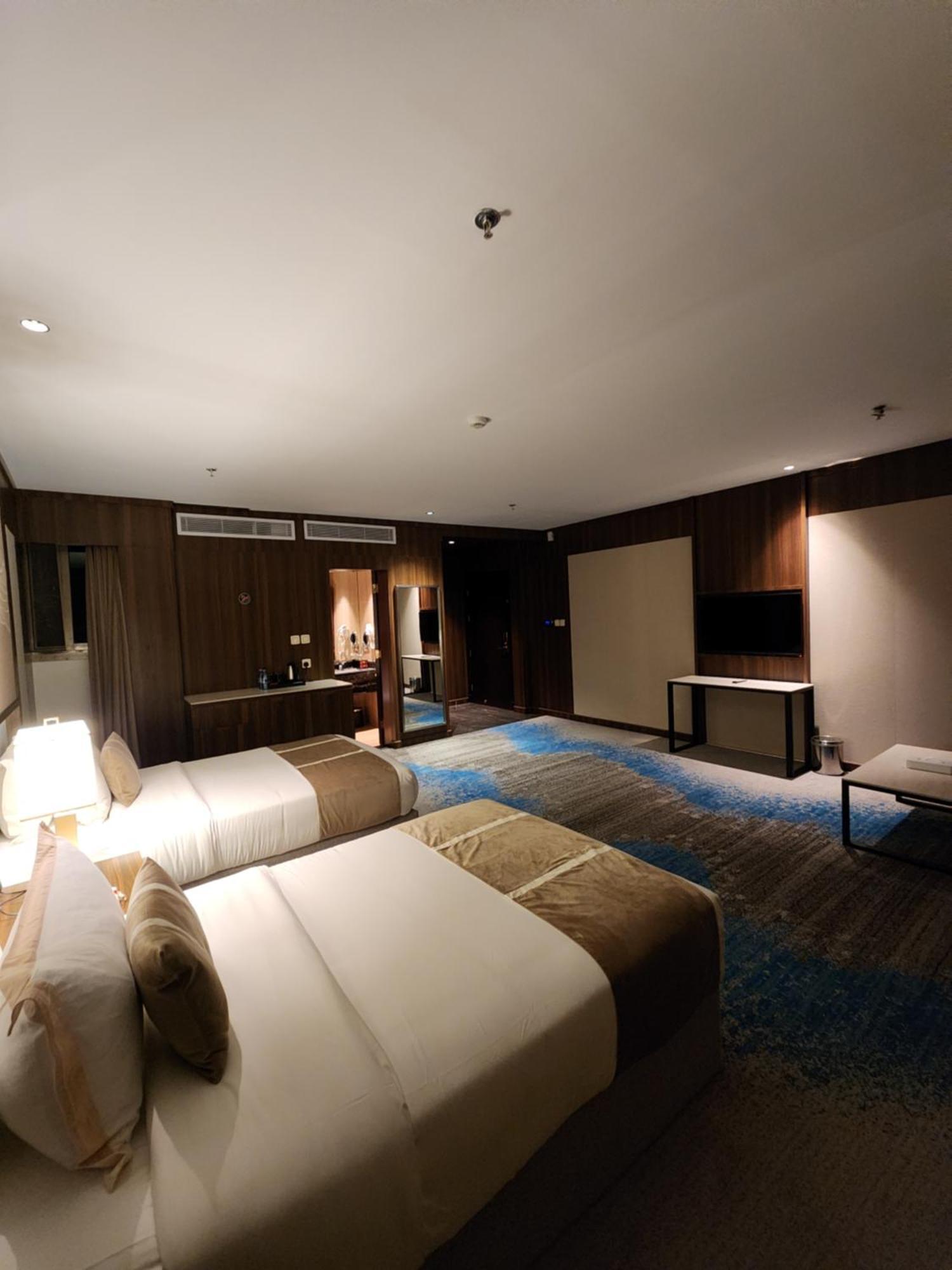 Azar Hotel Ahad Rafidah Luaran gambar